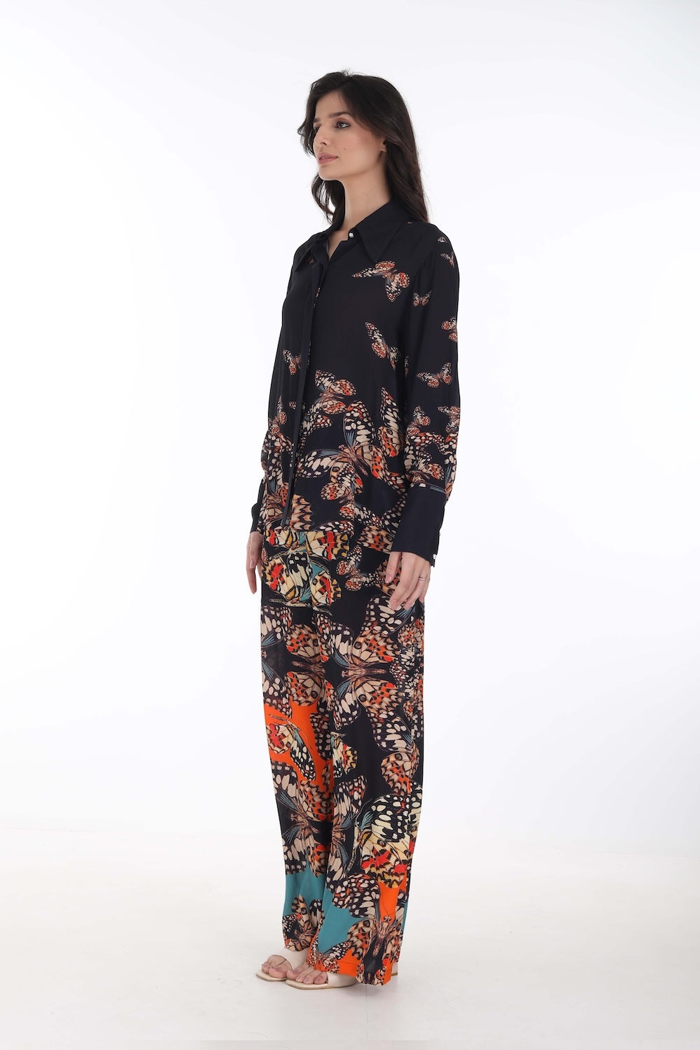 Side view of the Orange, White & Black Corasone Collar Shirt (TheSwankStore) Soft Viscose fabric