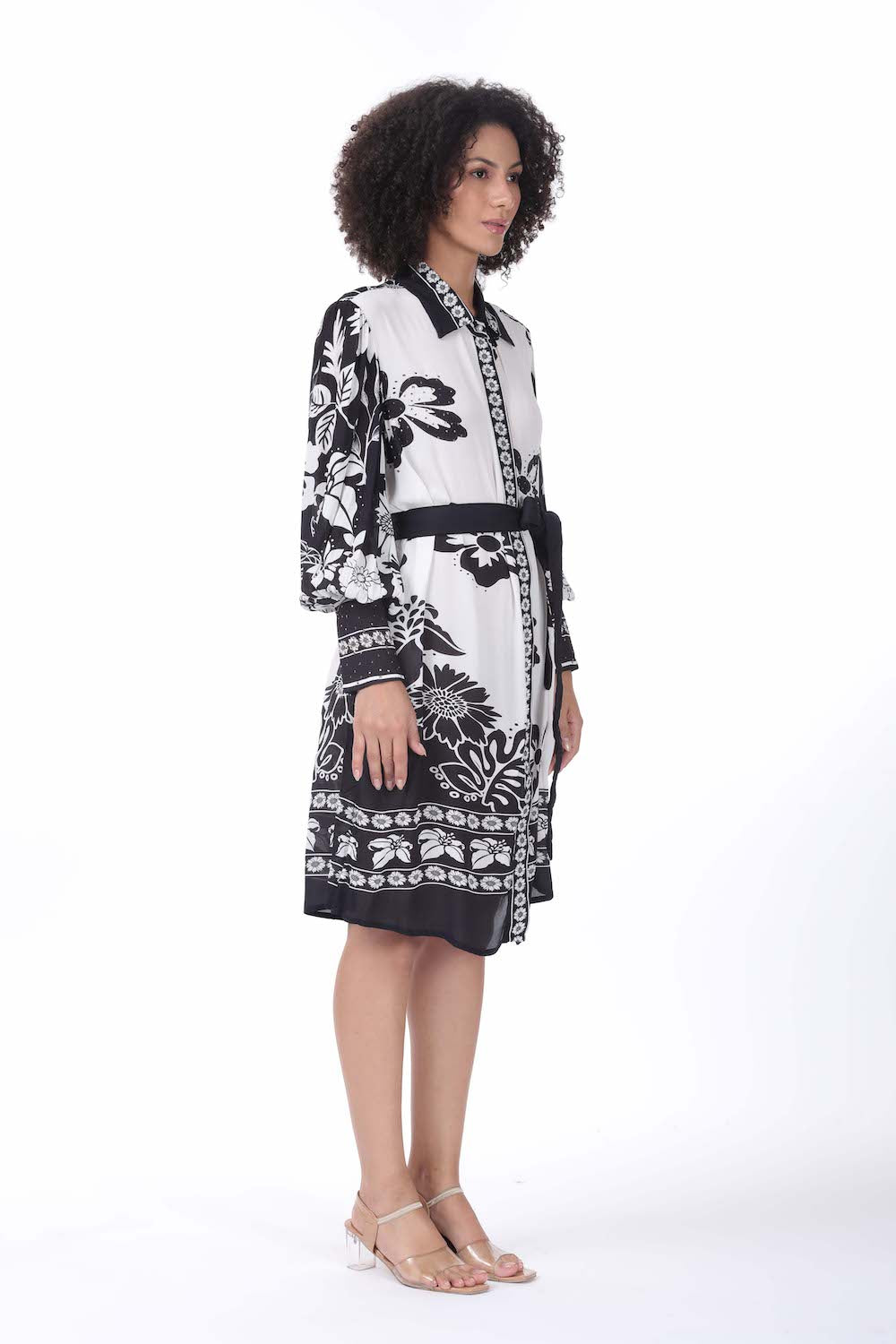 Side view of the black and white Avanti Shirt Dress (TheSwankStore) Viscose Crepe fabric
