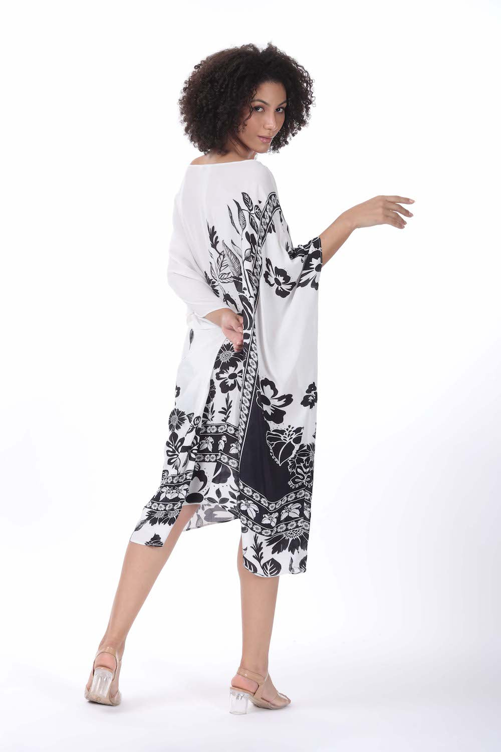 Back view of the black and white Avanti Short Box Kaftan (TheSwankStore) Viscose Crepe fabric
