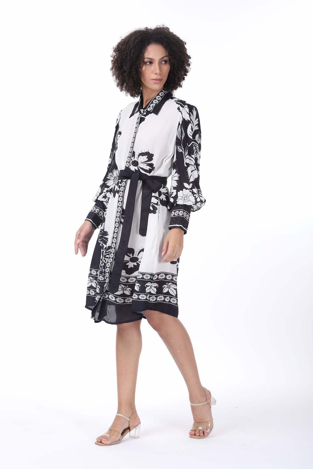 Side view of the black and white Avanti Shirt Dress (TheSwankStore) Viscose Crepe fabric