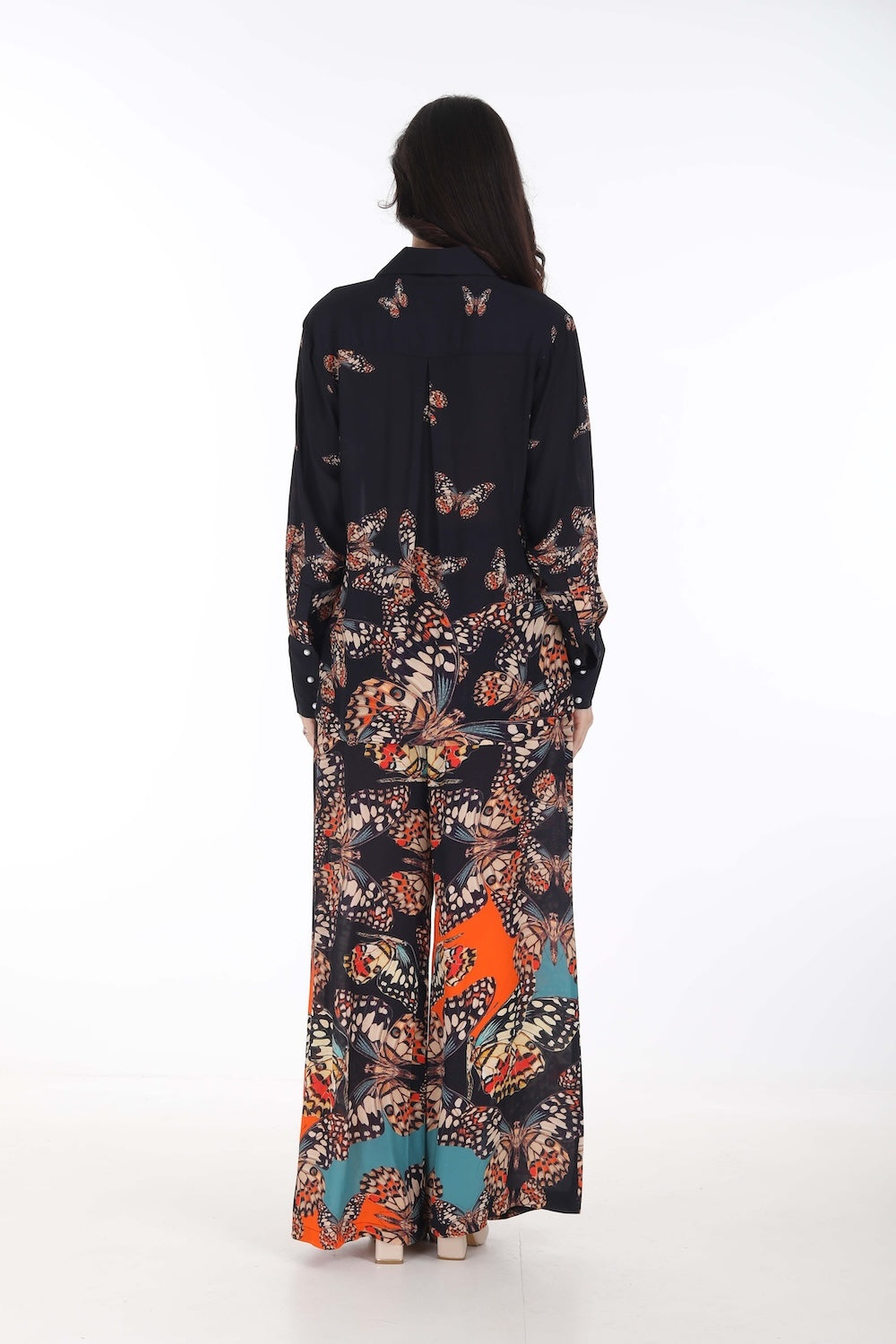 Back view of the Orange, White & Black Corasone Collar Shirt (TheSwankStore) Soft Viscose fabric