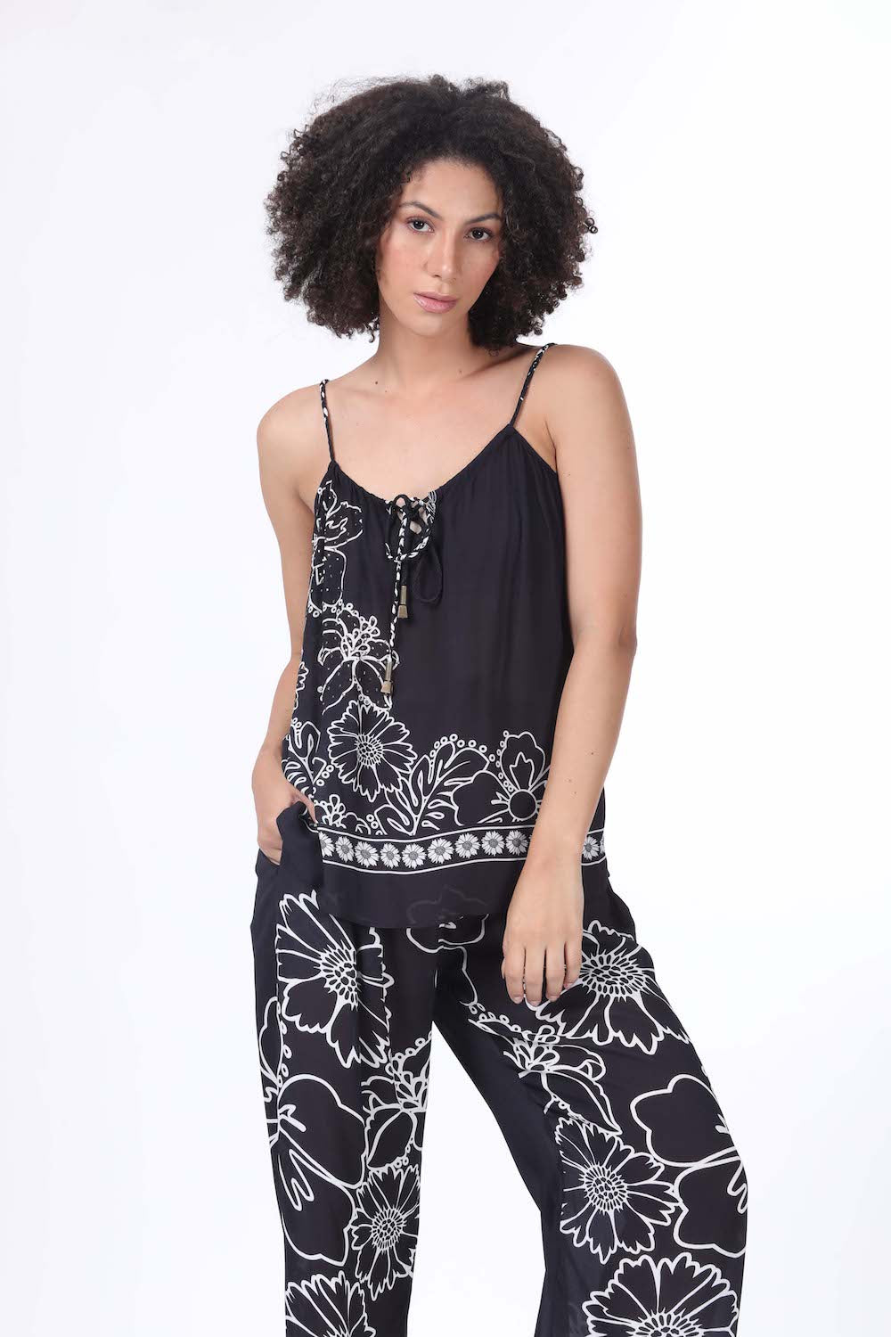 Front view of the black and white AVANTI - CAMI TOP | Lightweight and chic design with Viscose Fabric