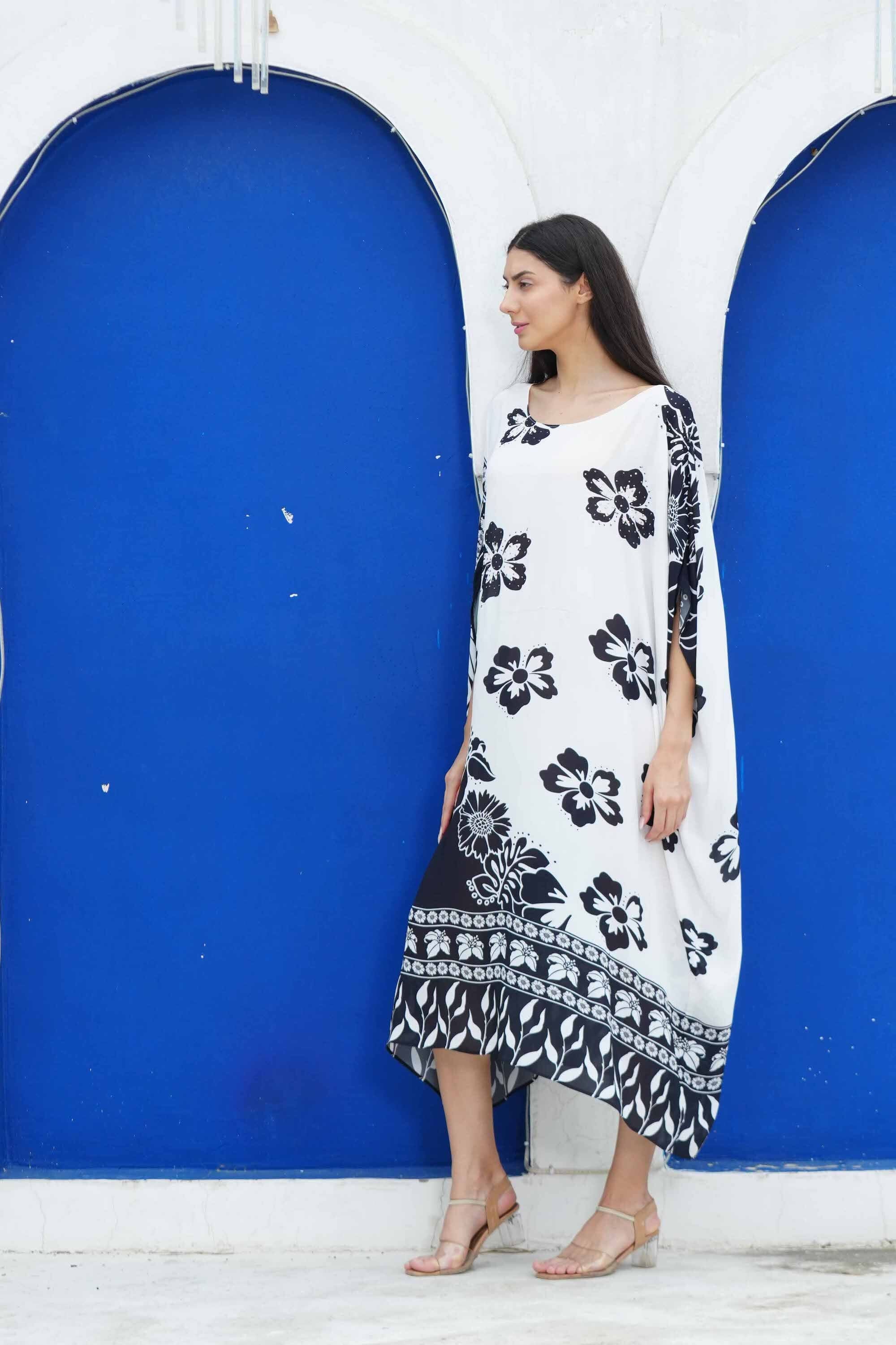 Side view of the black and white AVANTI - BOX KAFTAN Premium 100% Soft Viscose Fabric