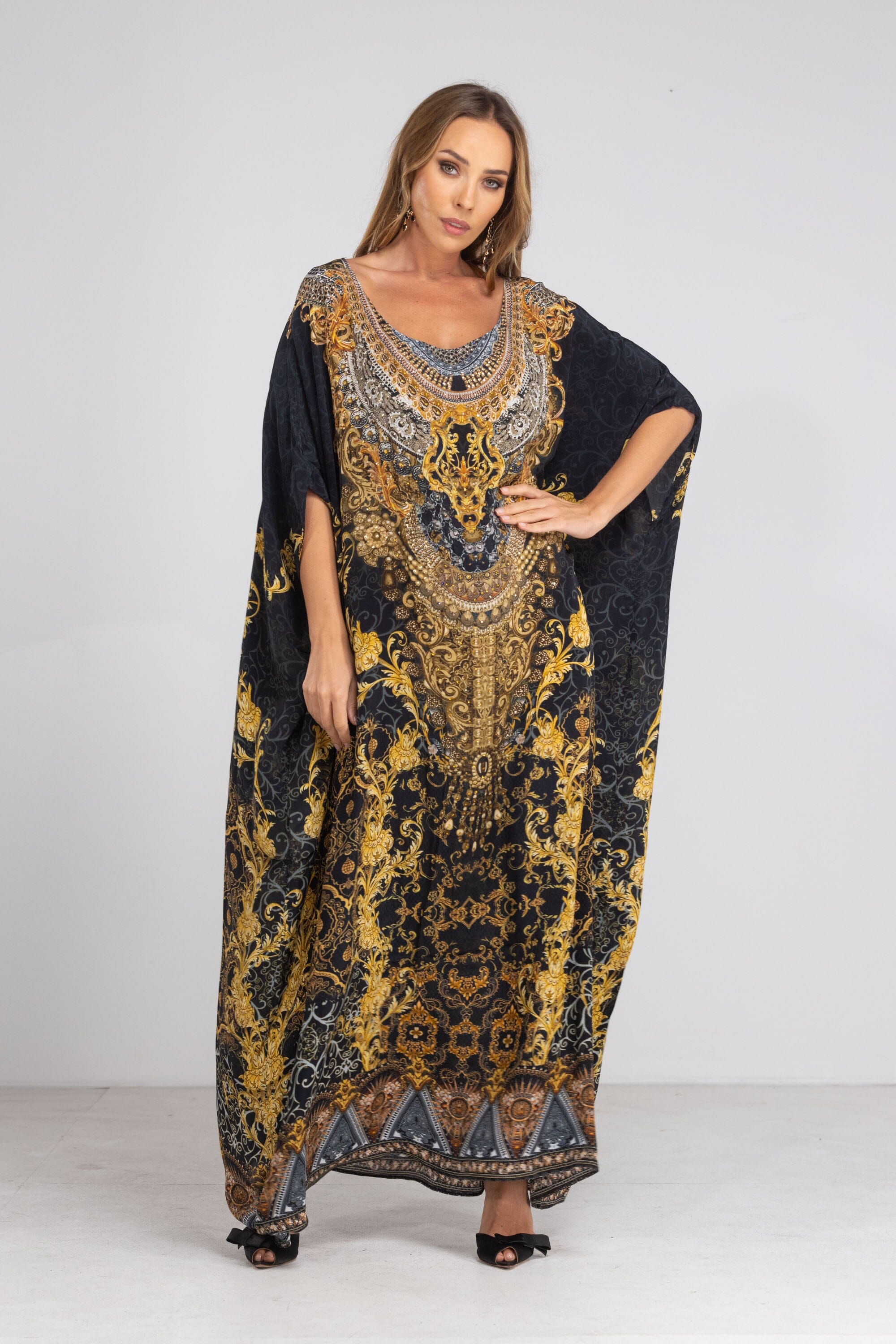 VALLETTA - BOX KAFTAN - TheSwankStore