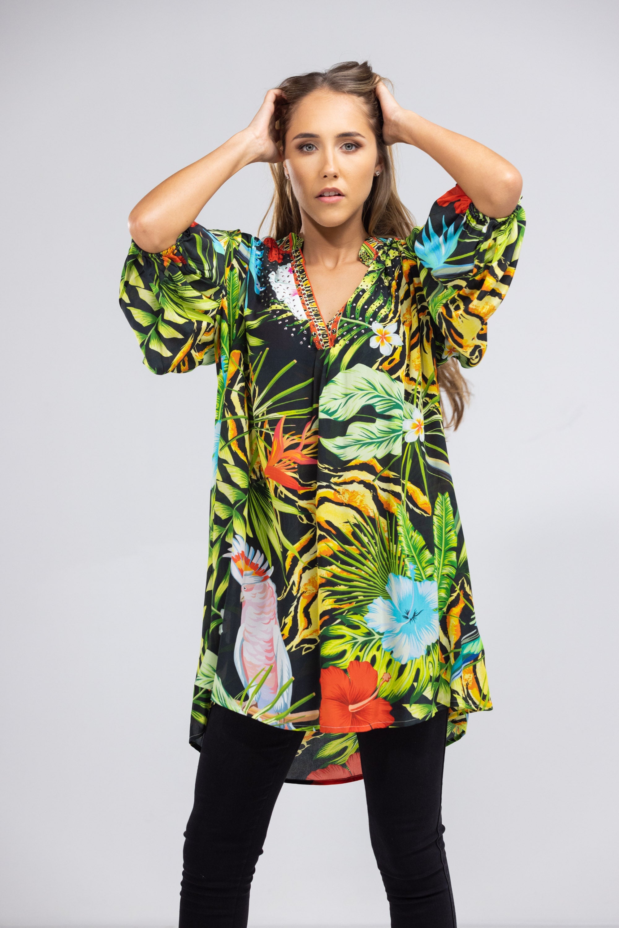 DARWIN - V NECK DRESS