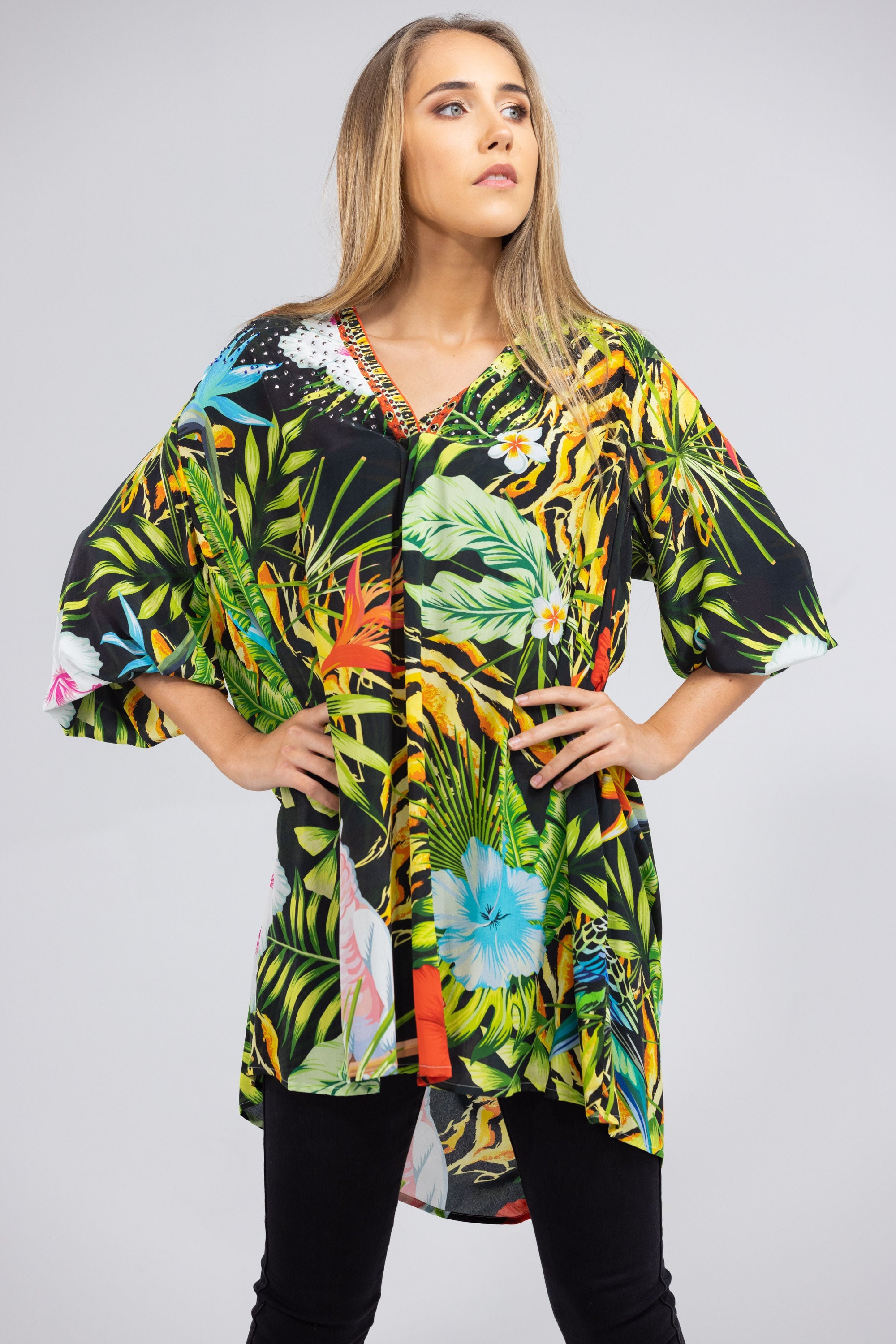 DARWIN - V NECK DRESS