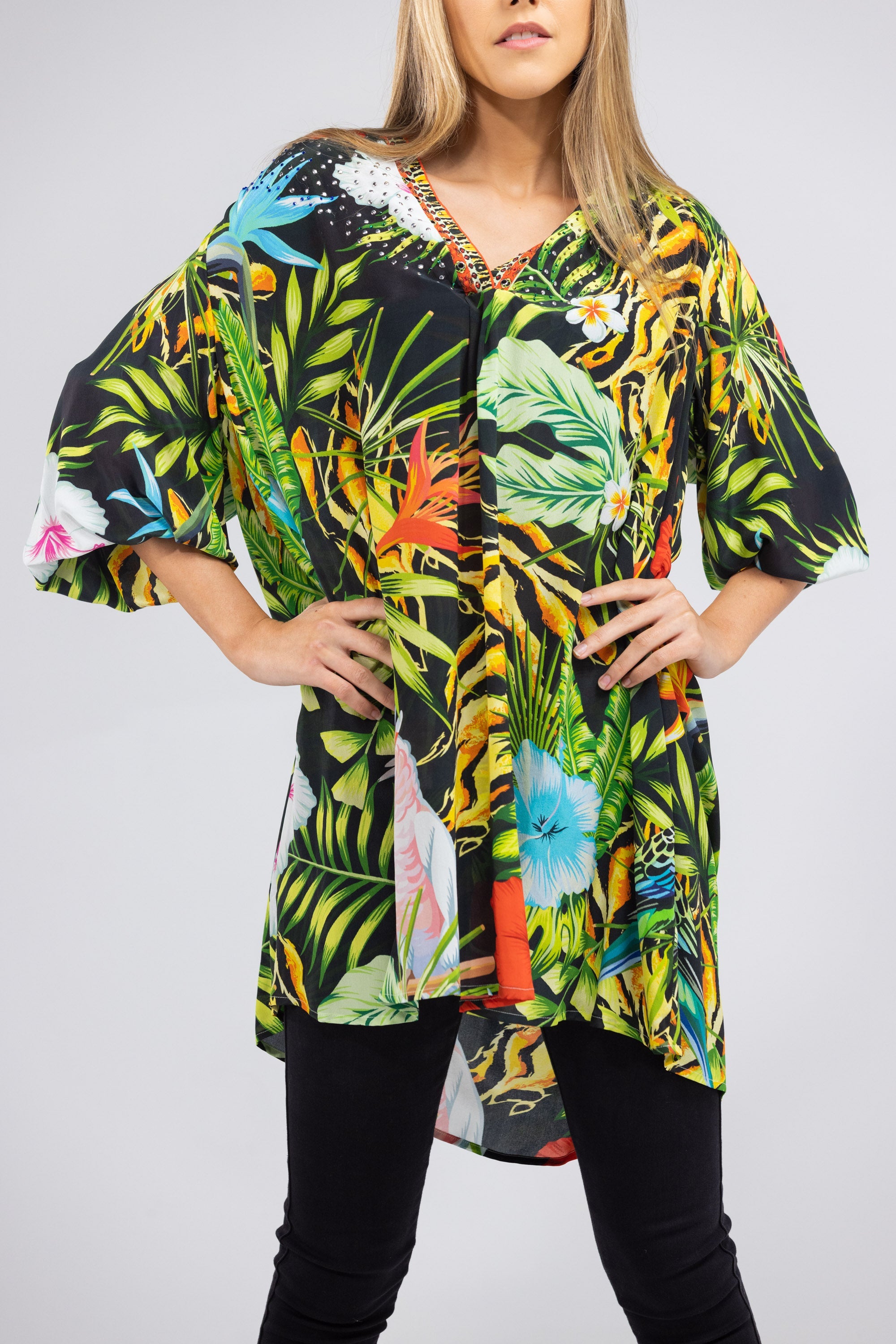 DARWIN - V NECK DRESS