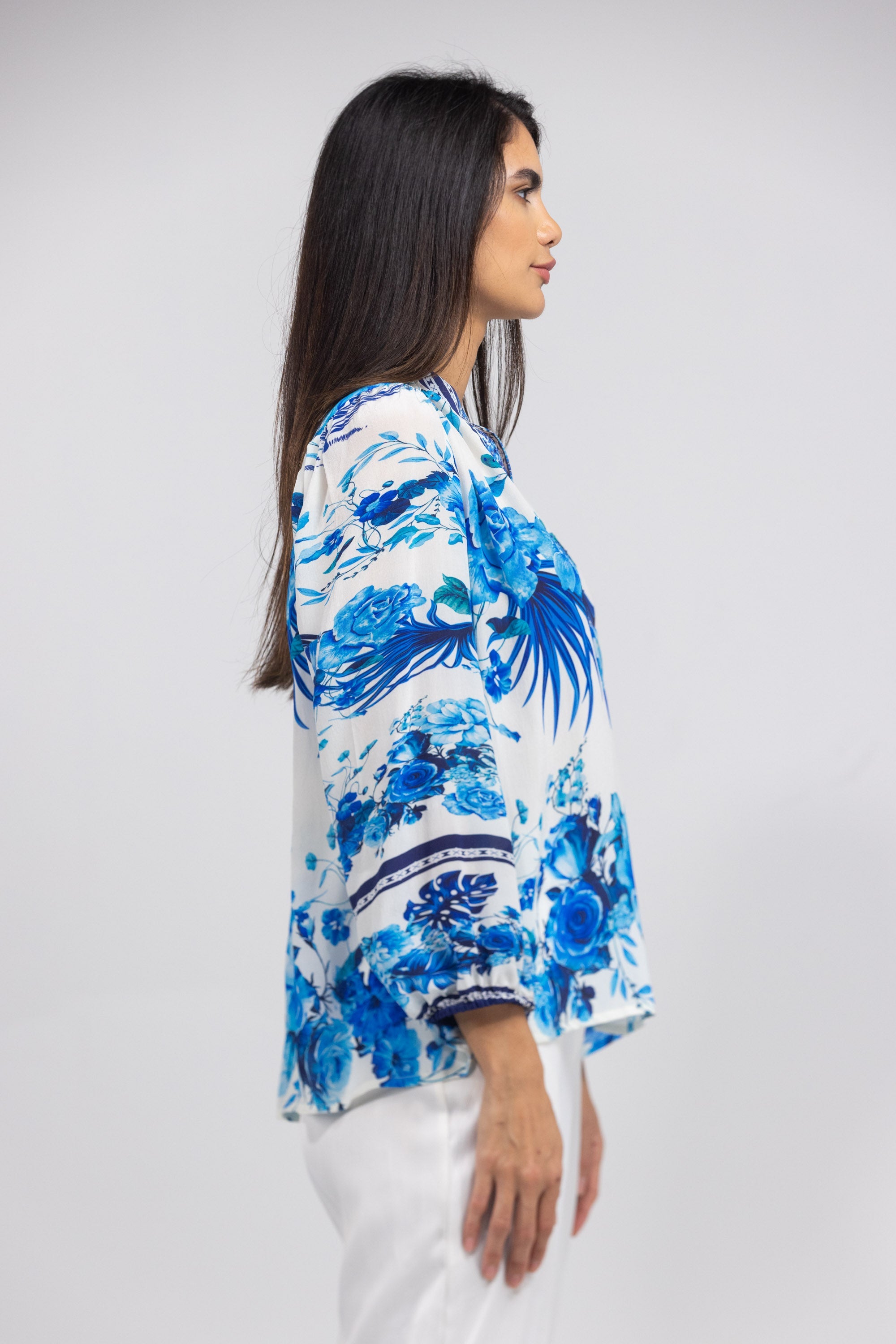SYDNEY - V NECK TOP NEW