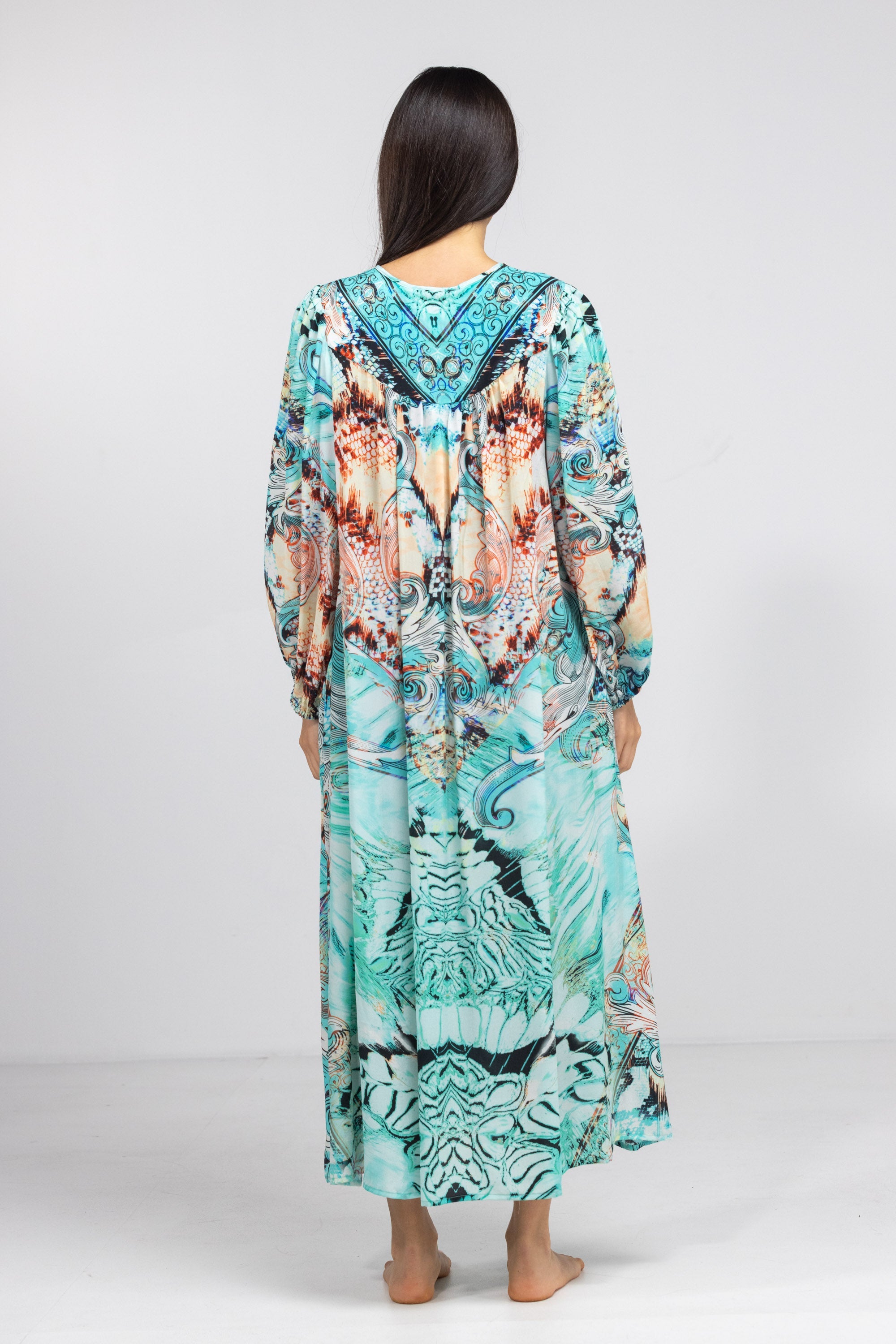GOLDCOAST - V NECK DRESS LONG