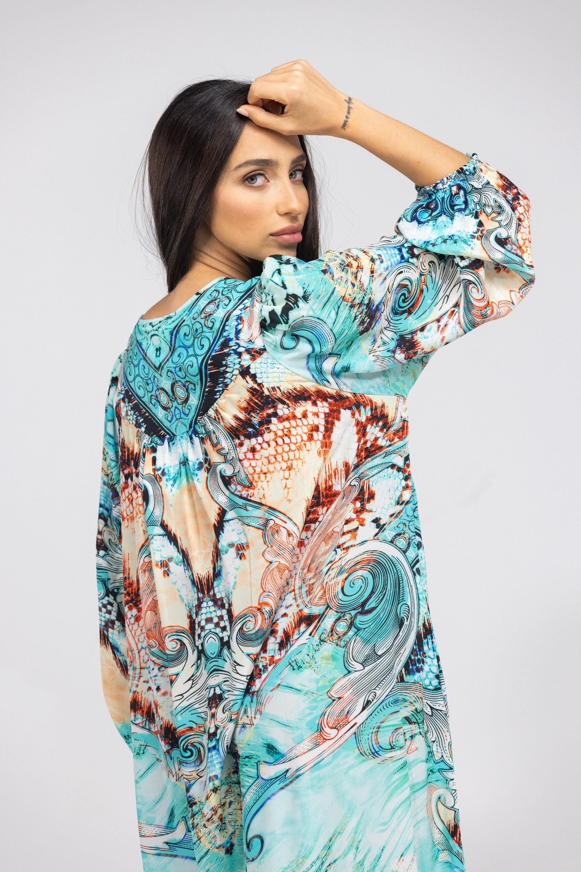 GOLDCOAST - V NECK DRESS LONG