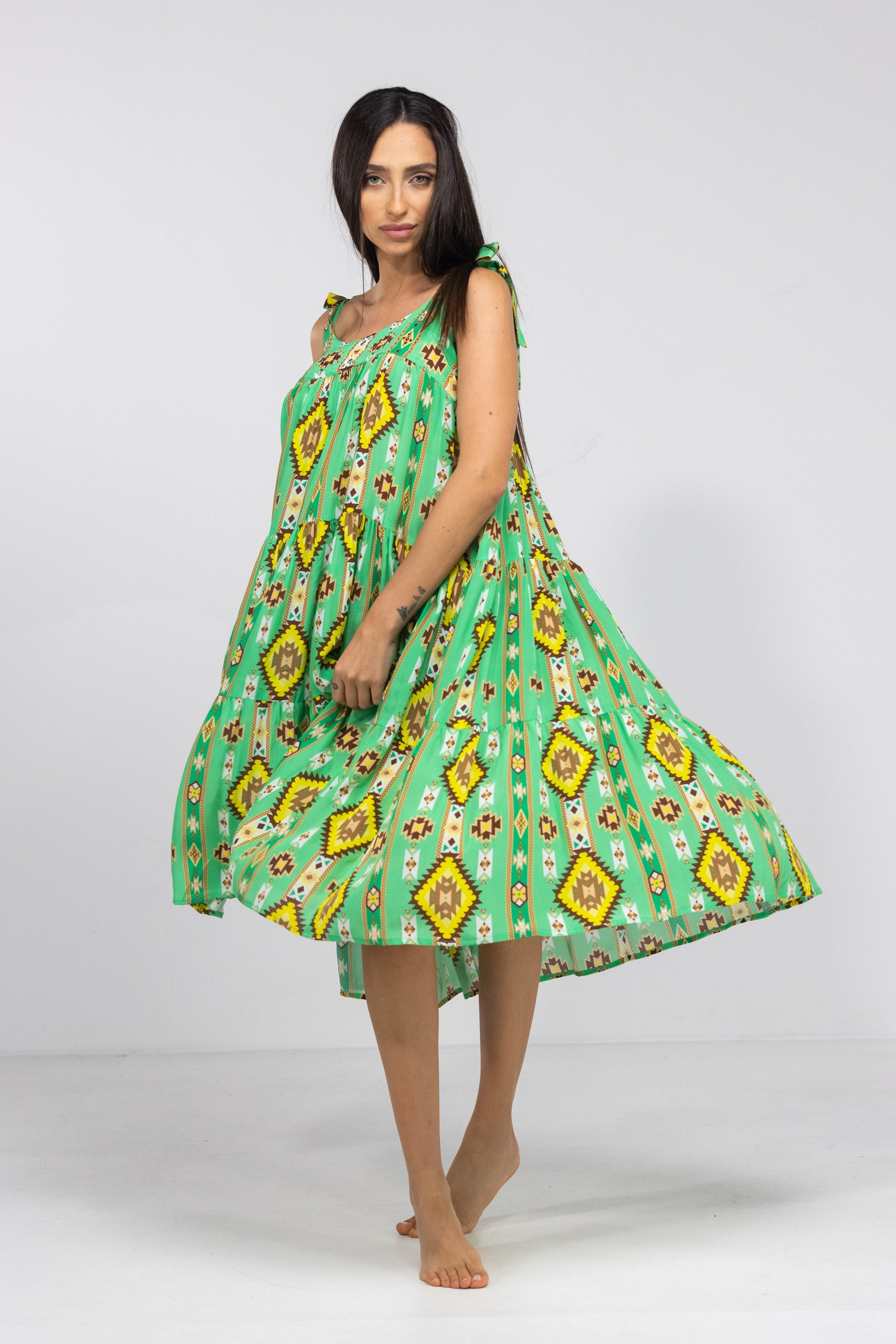 MELBOURNE - TIE KNOT SHOULDER MAXI DRESS