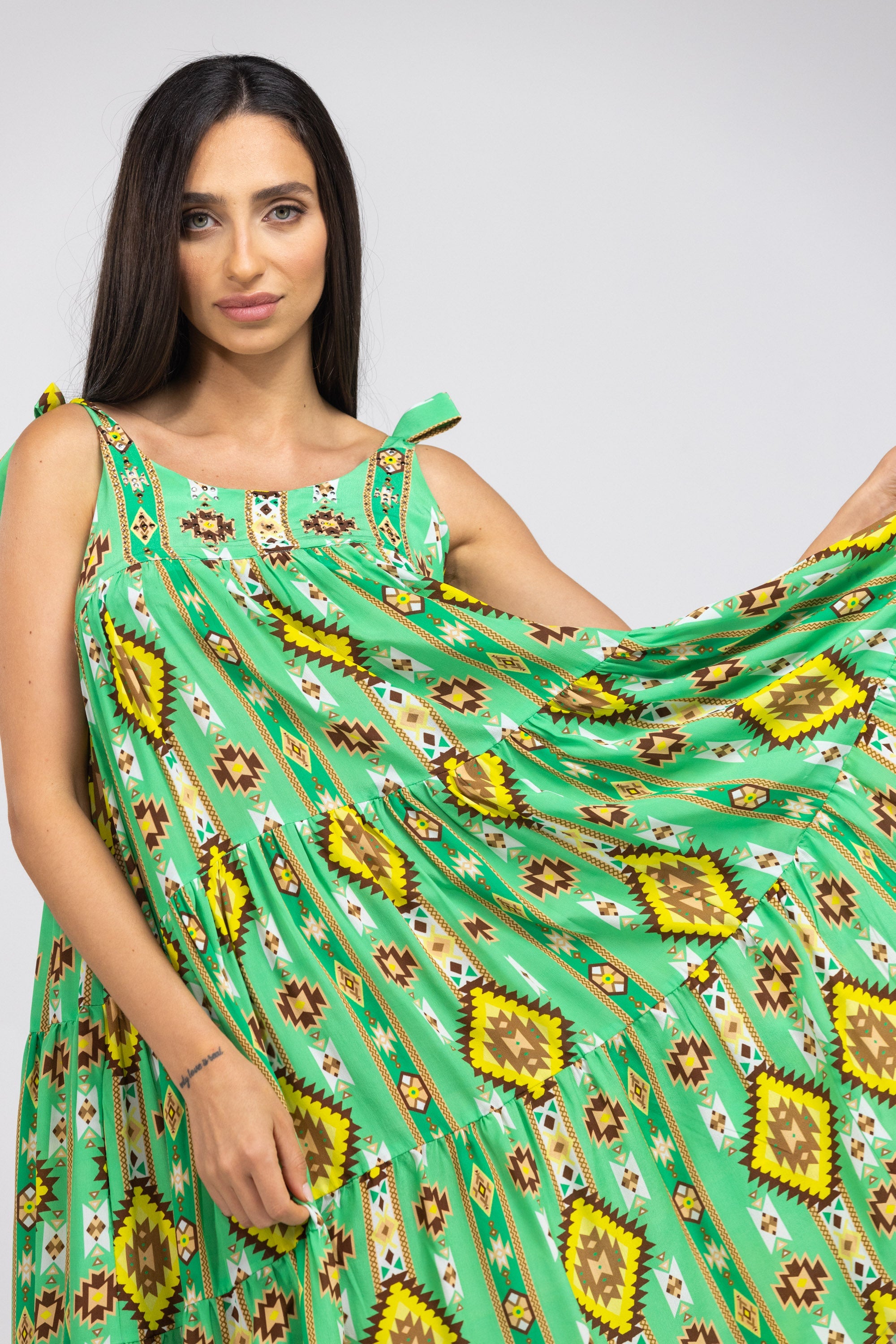 MELBOURNE - TIE KNOT SHOULDER MAXI DRESS