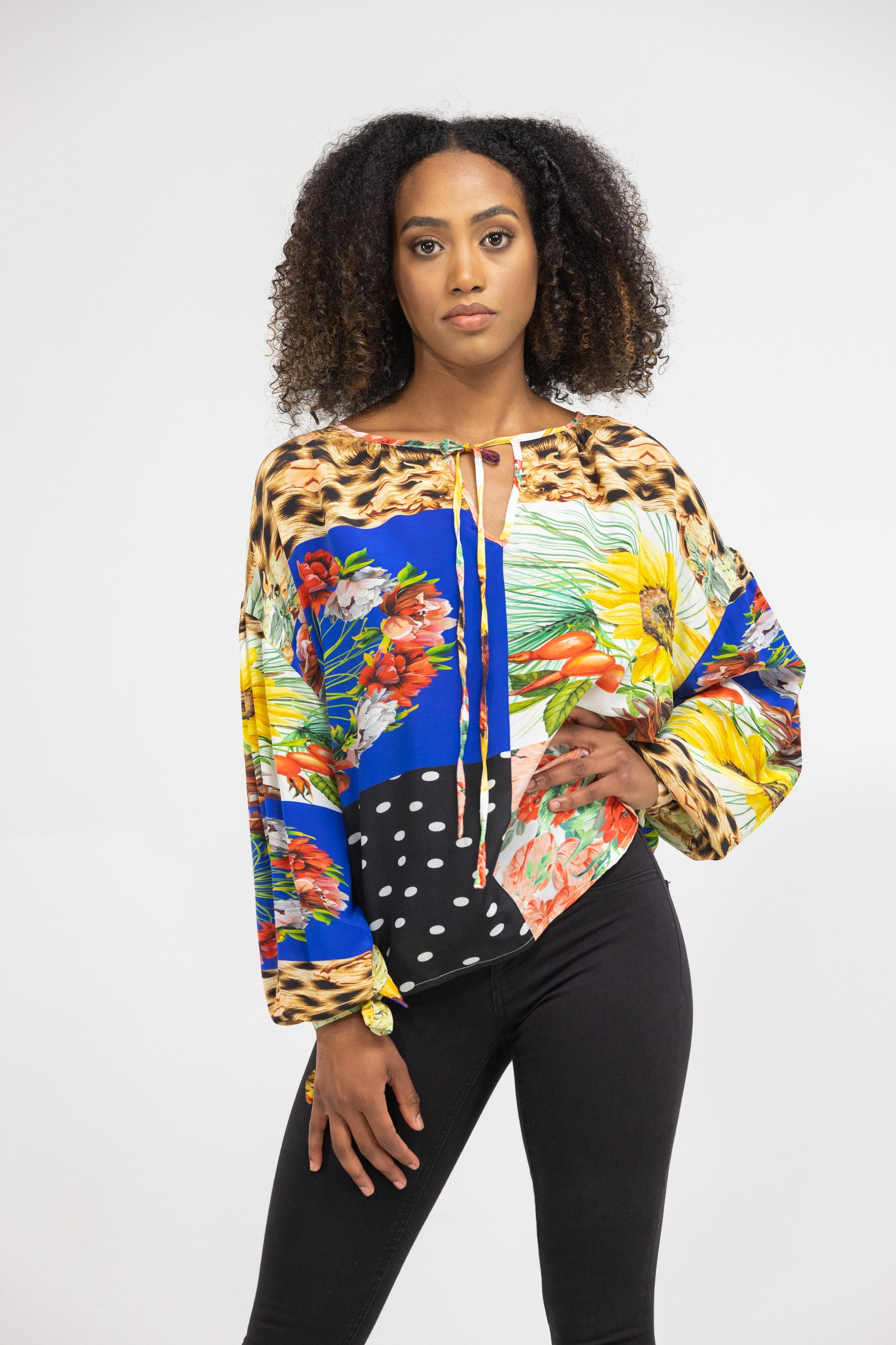 PERTH - KNOT CUFF LONG SLEEVE TOP