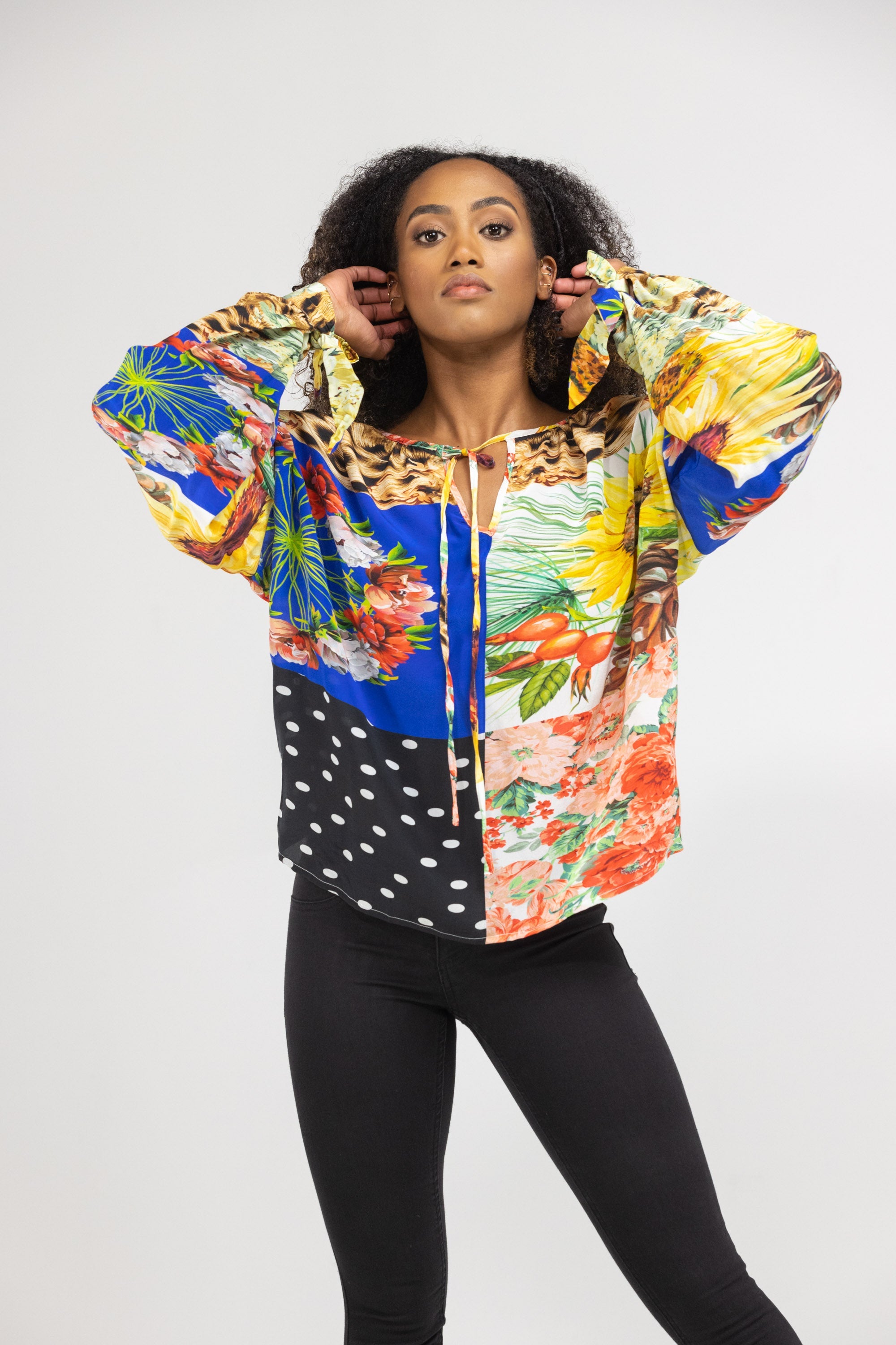 PERTH - KNOT CUFF LONG SLEEVE TOP