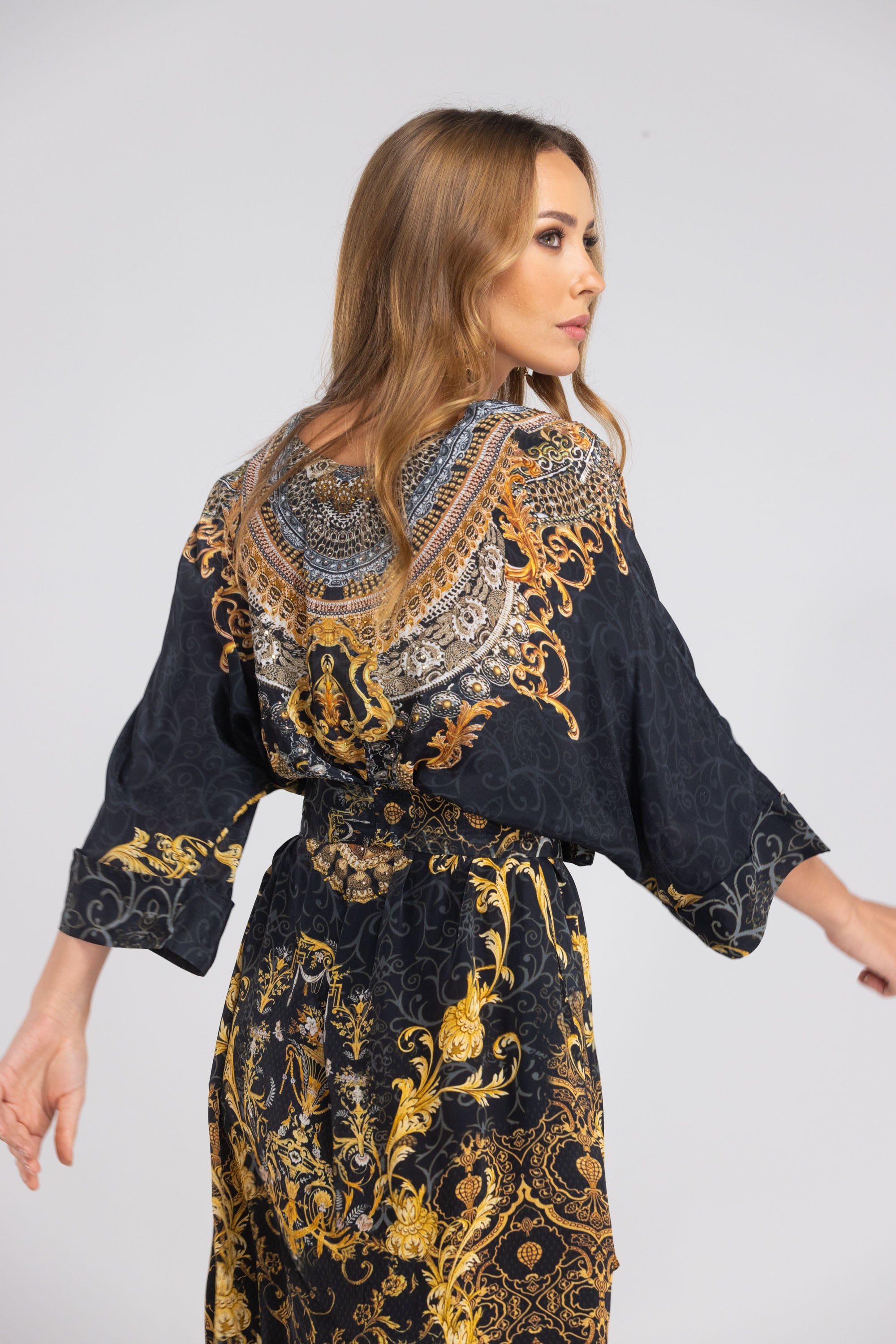 VALLETTA - MIDI DRESS WITH SHORT SLEEVES - TheSwankStore