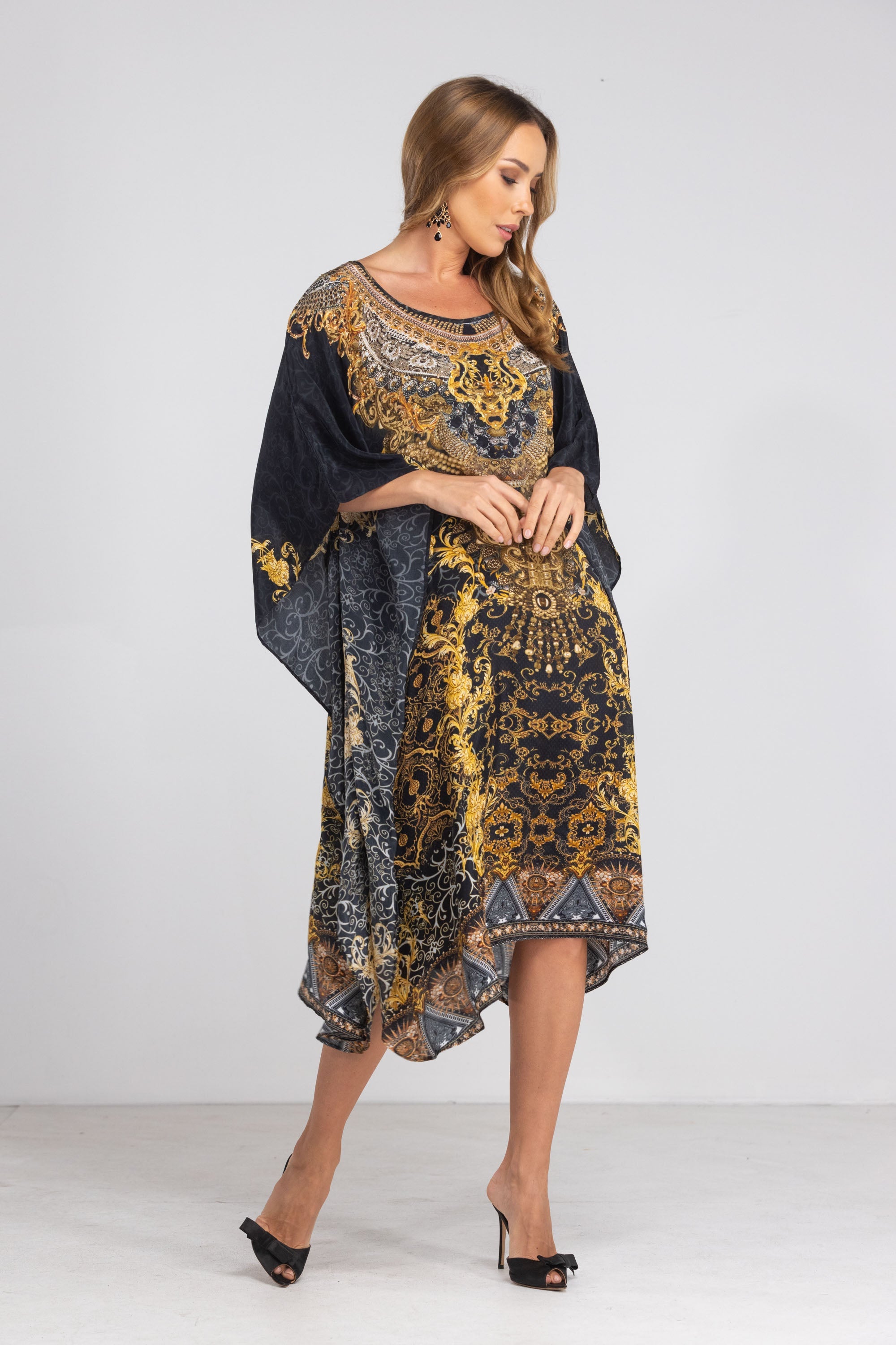 VALLETTA - SHORT KAFTAN - TheSwankStore