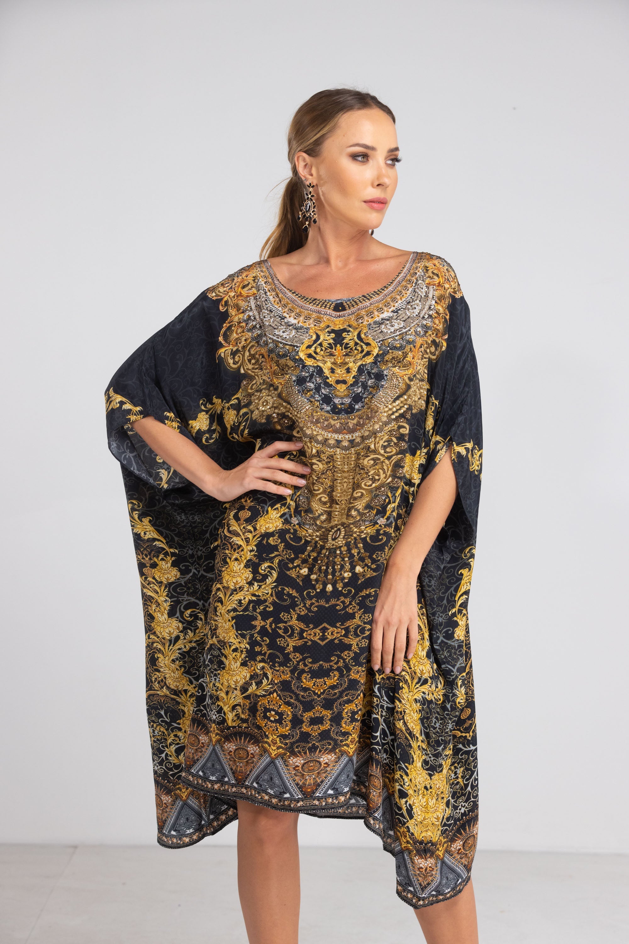 VALLETTA - SHORT BOX KAFTAN - TheSwankStore