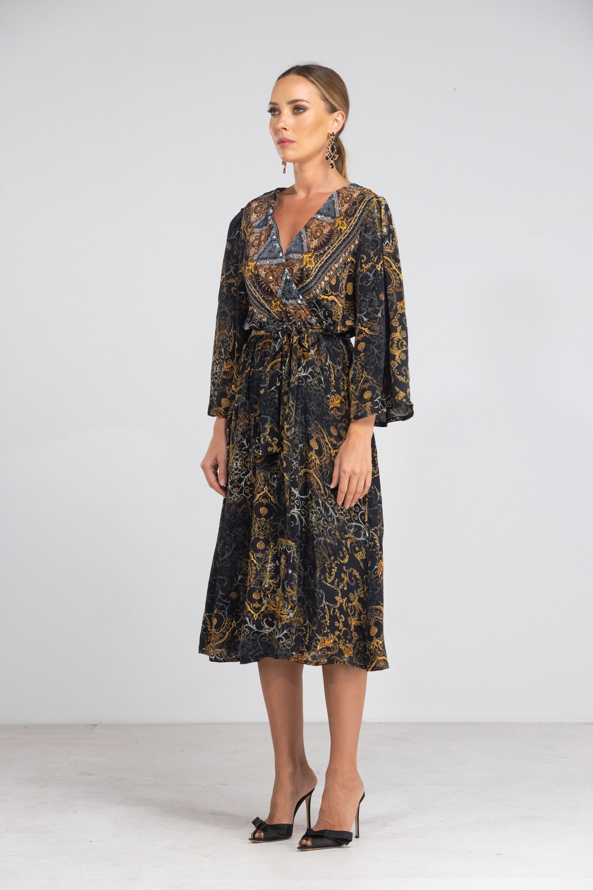 VALLETTA - KIMONO DRESS - TheSwankStore