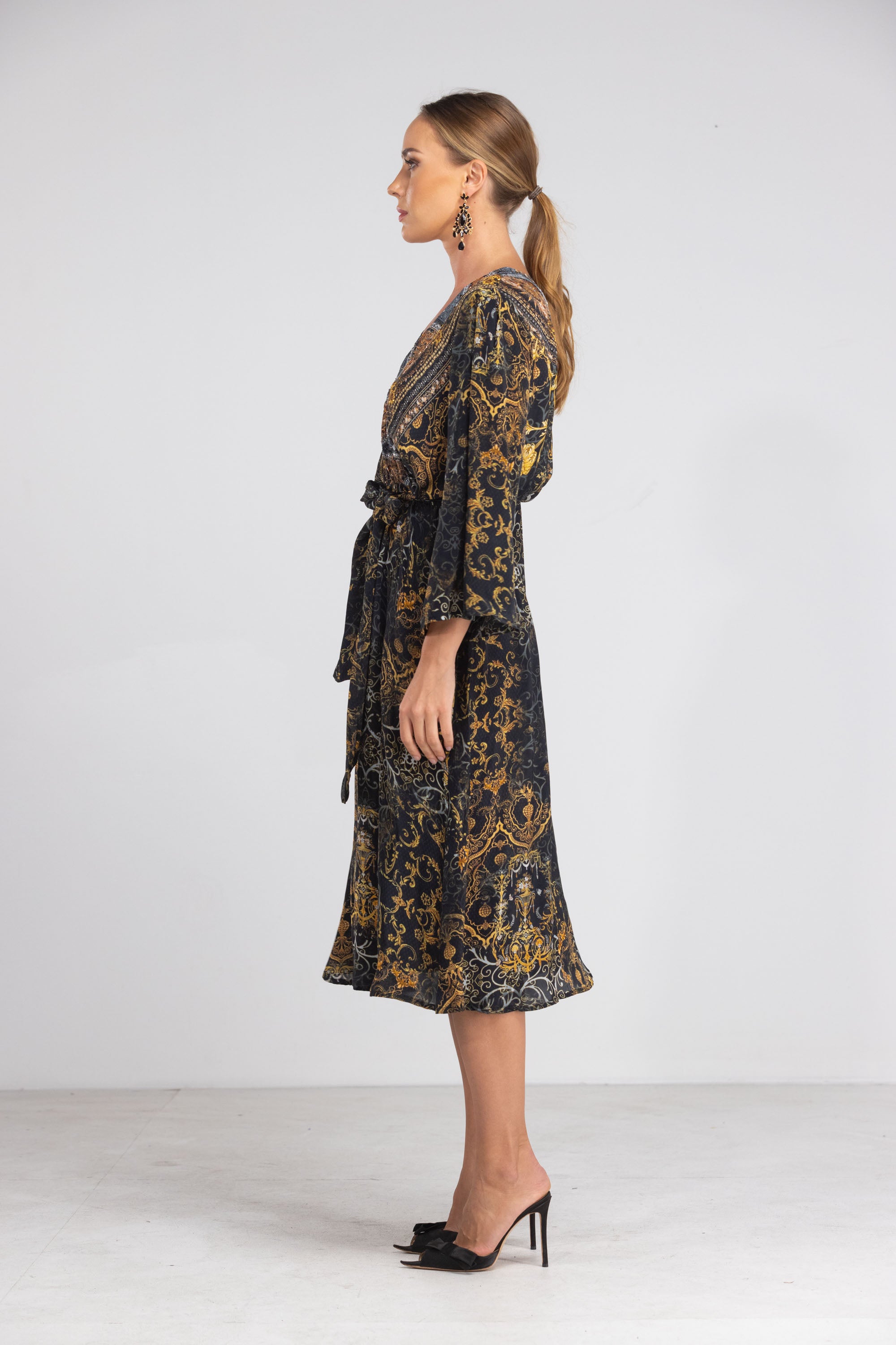 VALLETTA - KIMONO DRESS - TheSwankStore