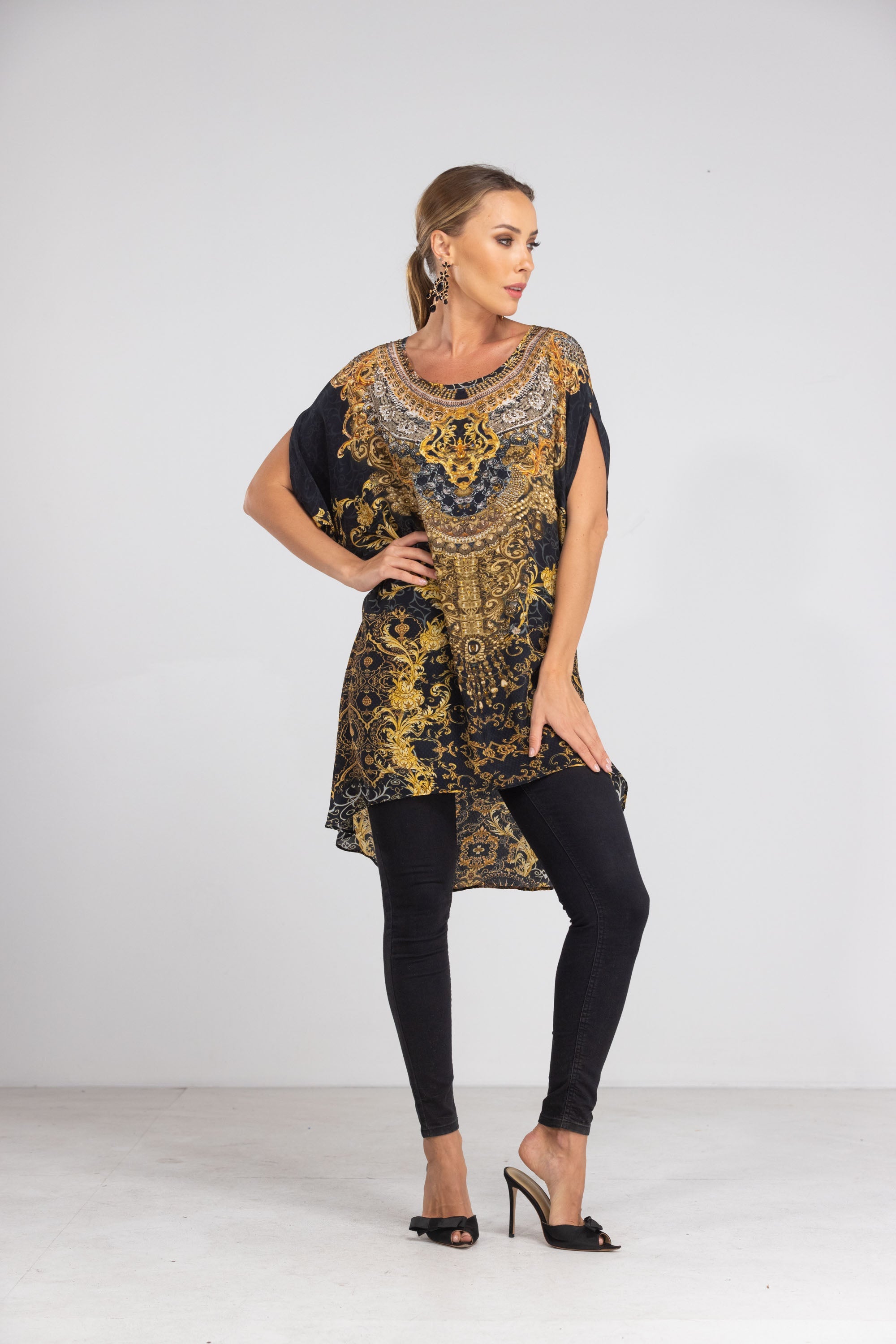 VALLETTA - KAFTAN TUNIC - TheSwankStore