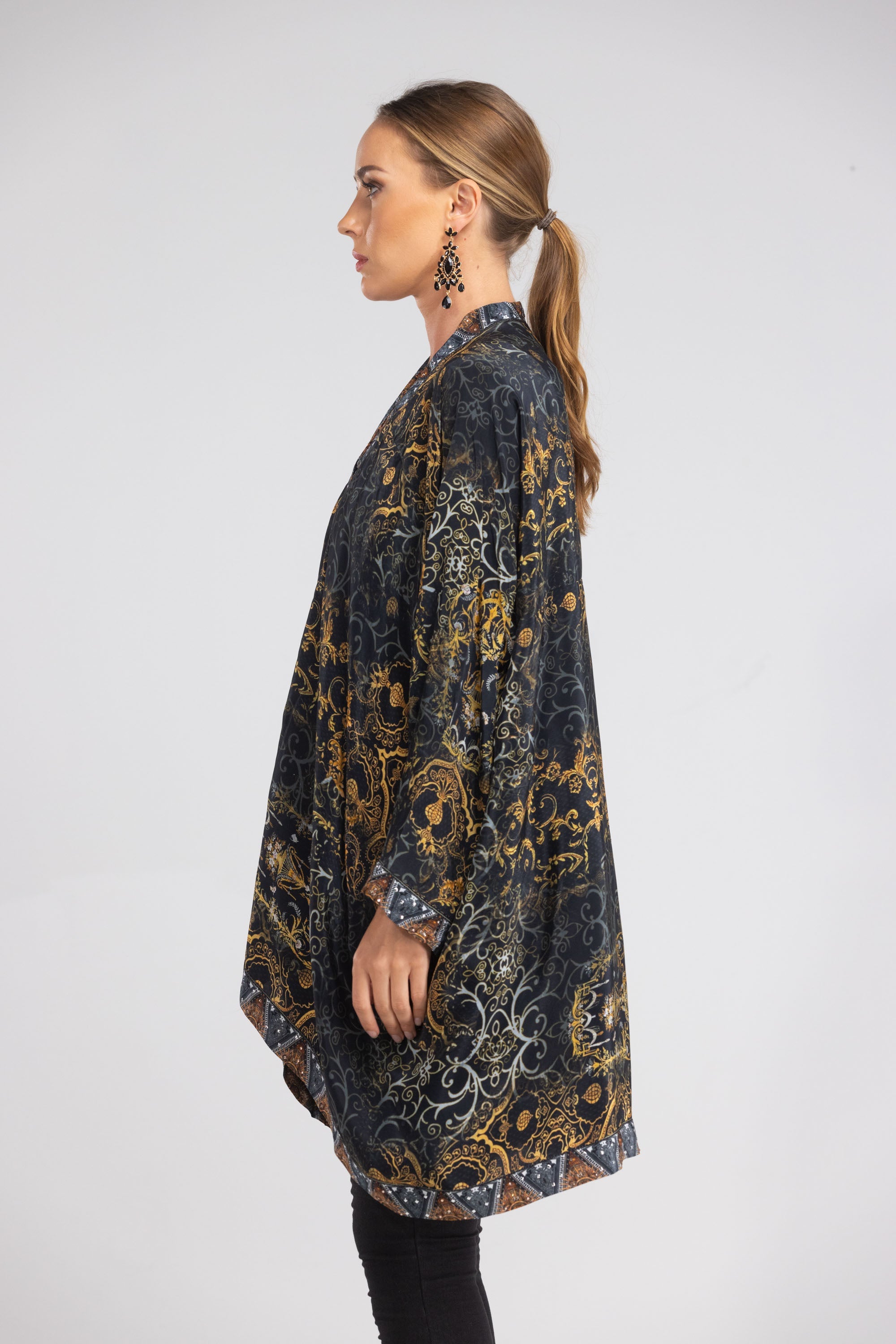 VALLETTA - KIMONO SHRUG (SHORT) - TheSwankStore