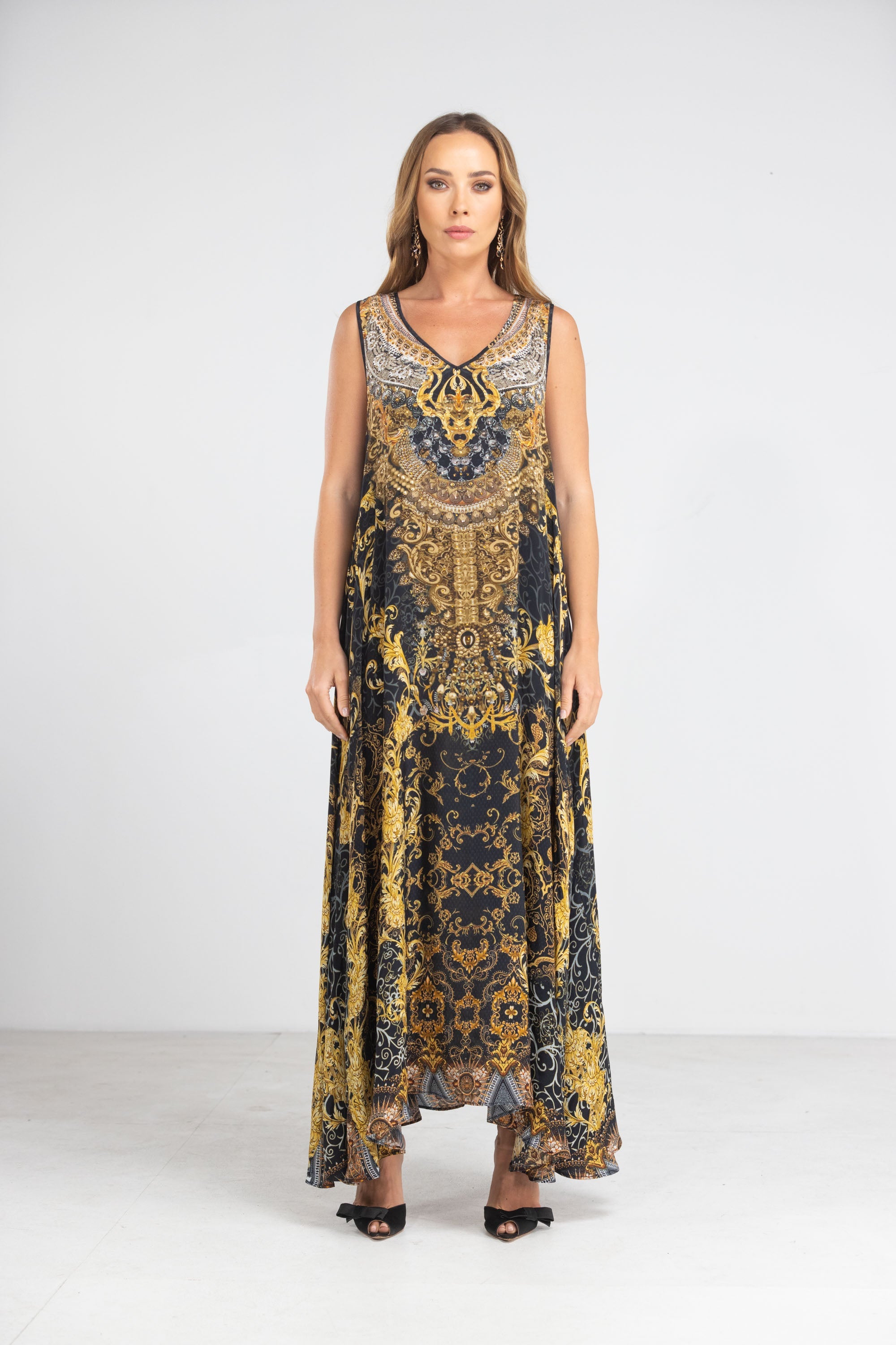 VALLETTA - SLEEVELESS MAXI DRESS - TheSwankStore