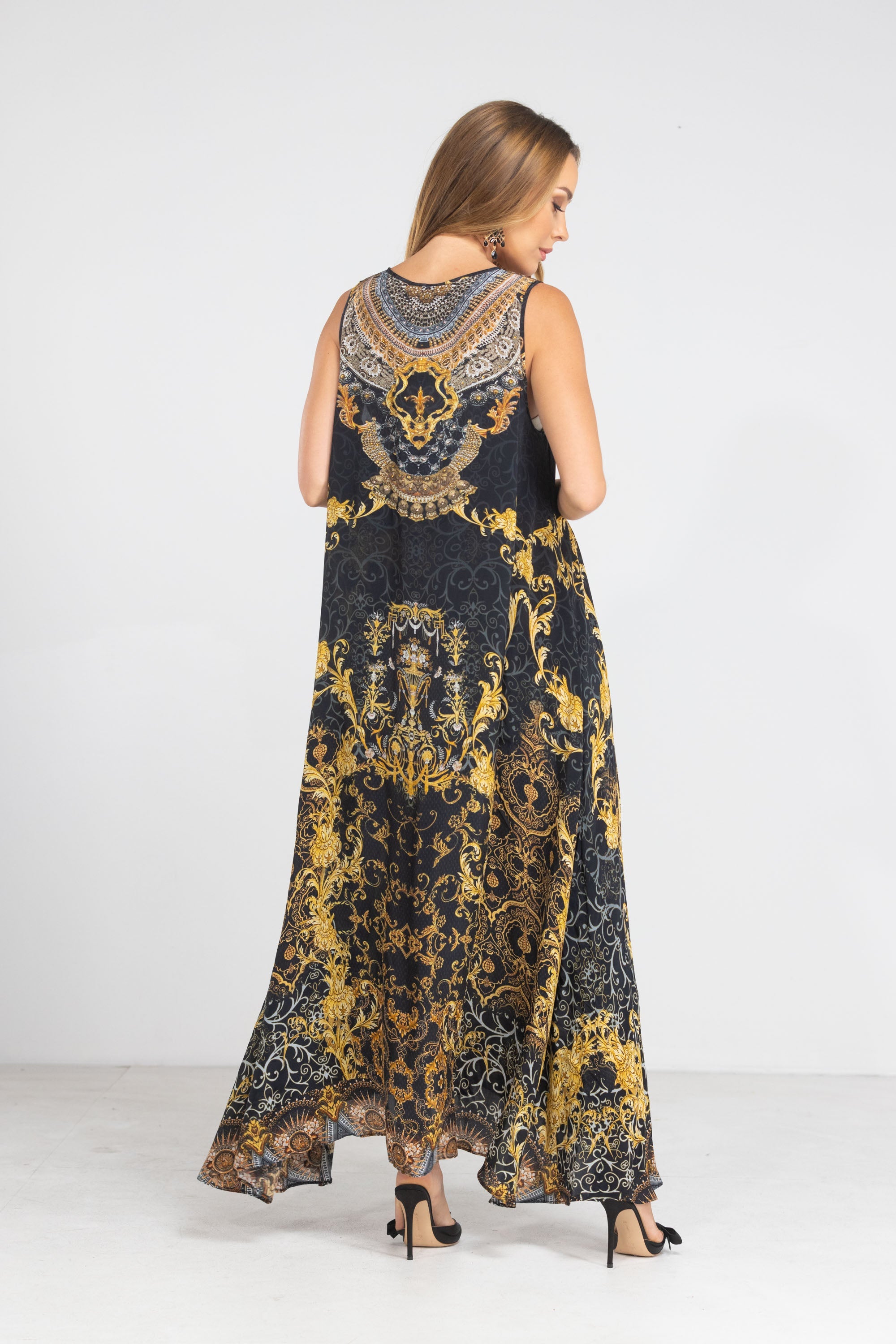 VALLETTA - SLEEVELESS MAXI DRESS - TheSwankStore