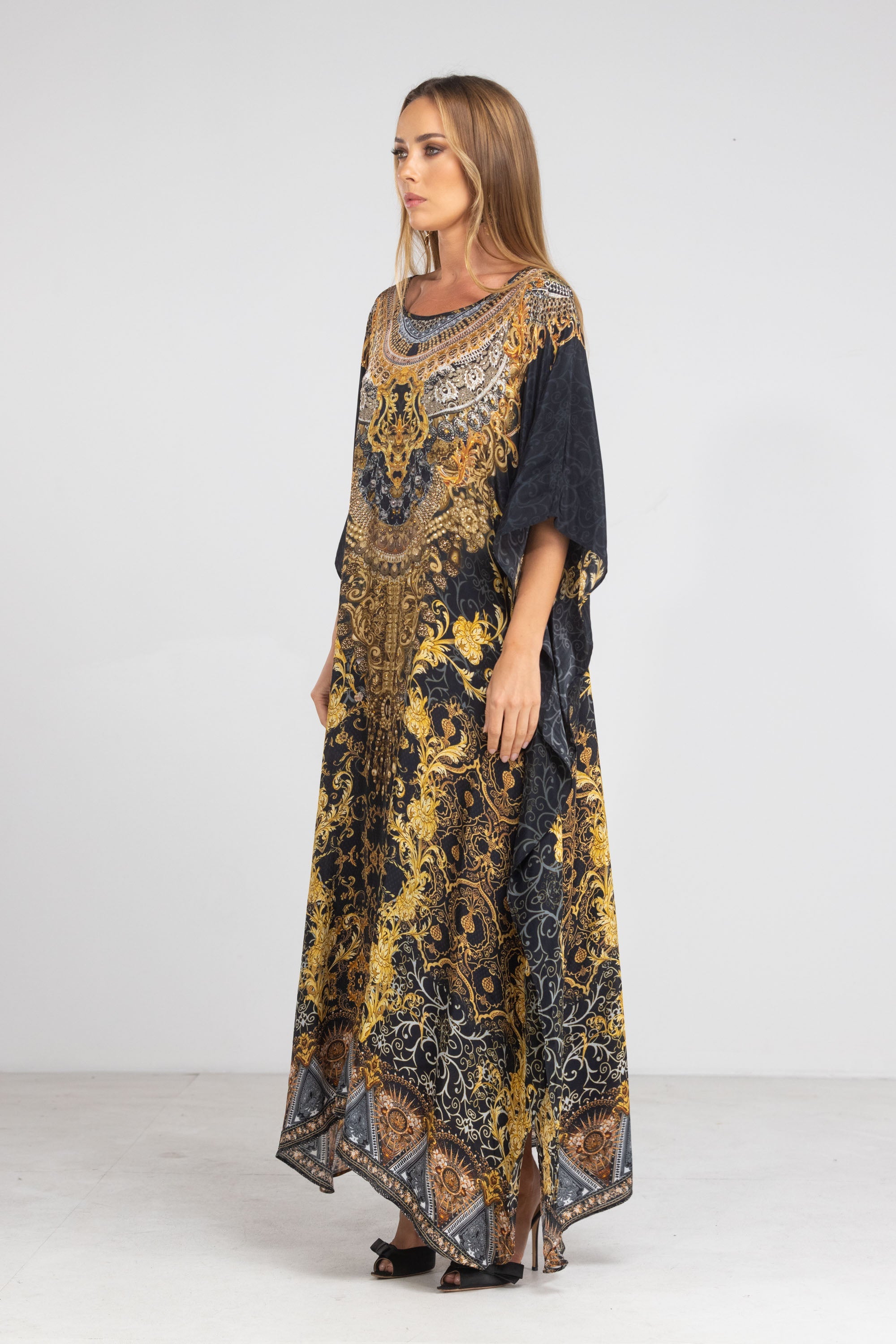 VALLETTA - LONG KAFTAN - TheSwankStore