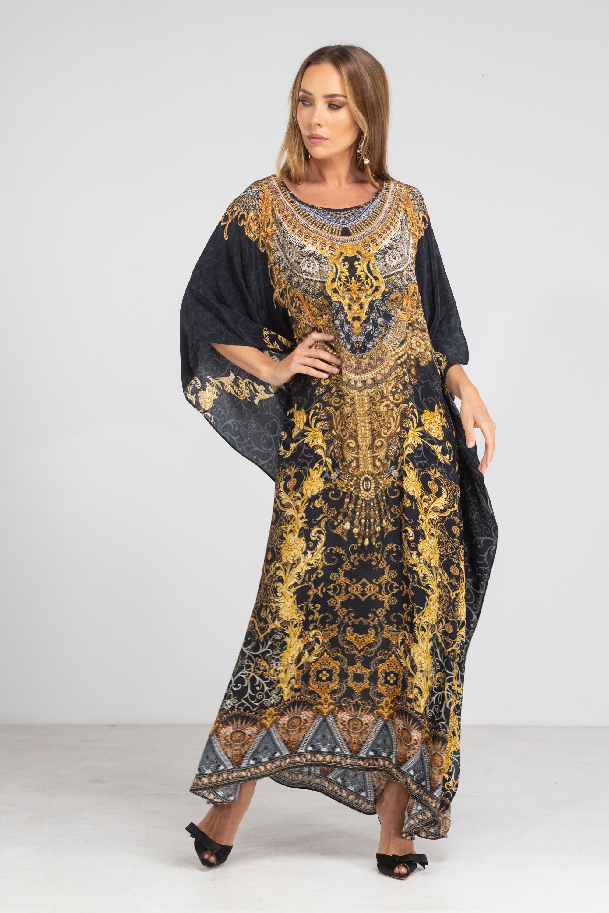 VALLETTA - LONG KAFTAN - TheSwankStore