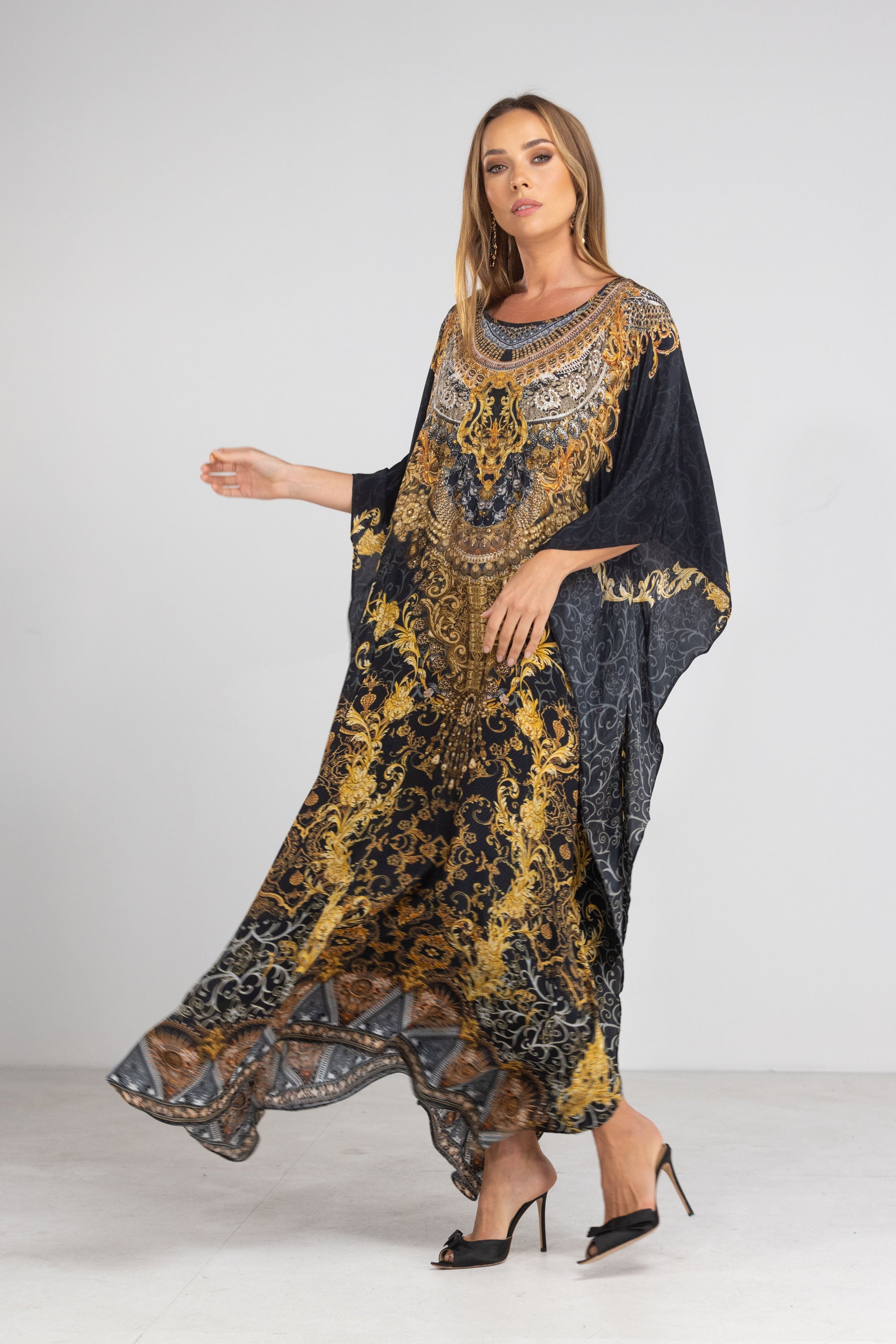 VALLETTA - LONG KAFTAN - TheSwankStore